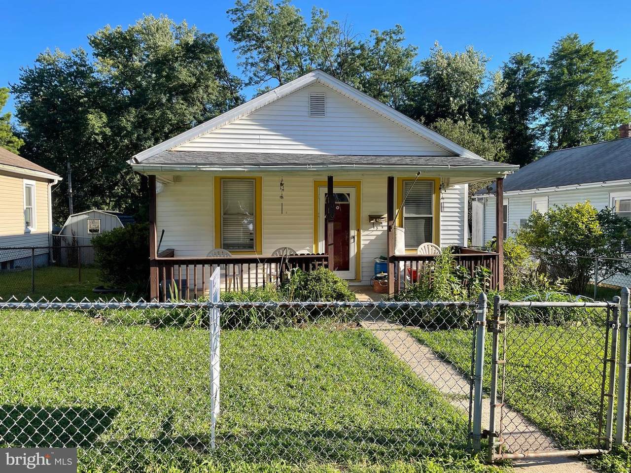 1010 Charles Street - Photo 1