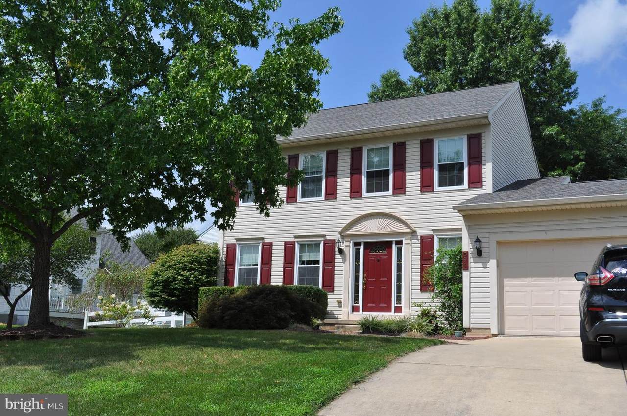 894 Mulligan Lane - Photo 1