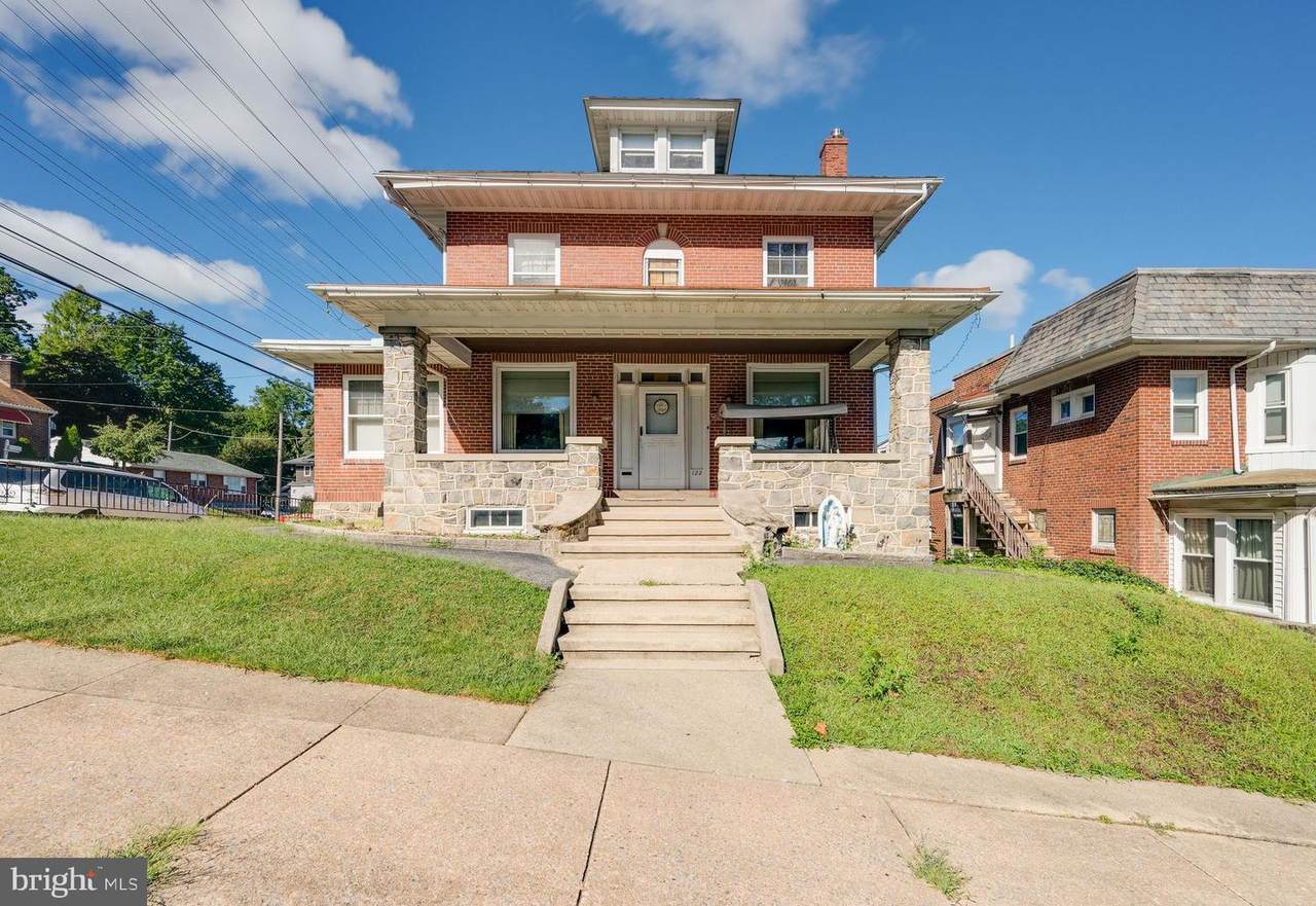 122 20TH Street - Photo 1
