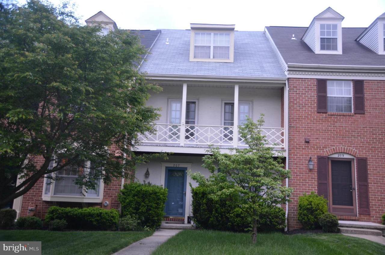 207 Castletown Road - Photo 1