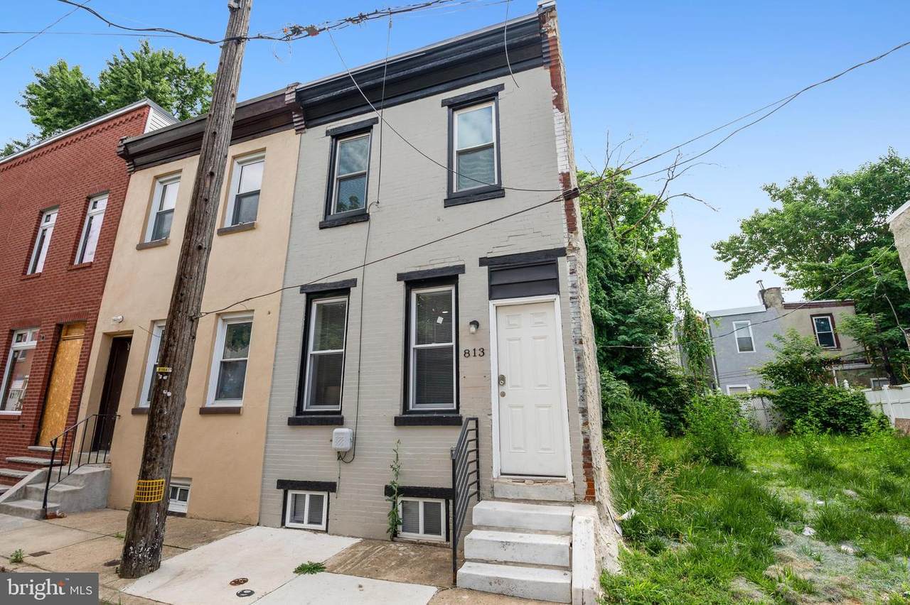 813 Brooklyn Street - Photo 1