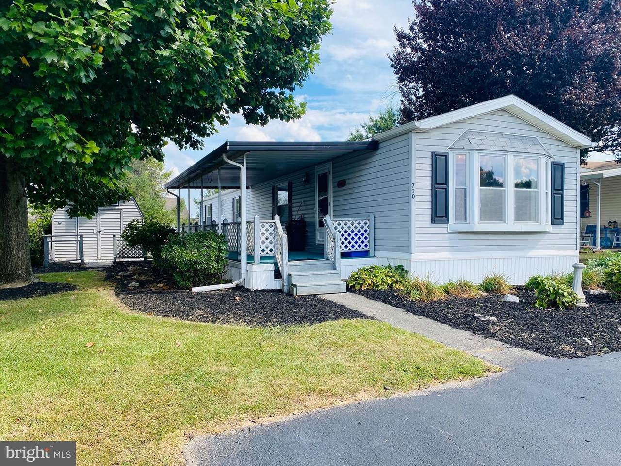 730 Shawna Avenue - Photo 1