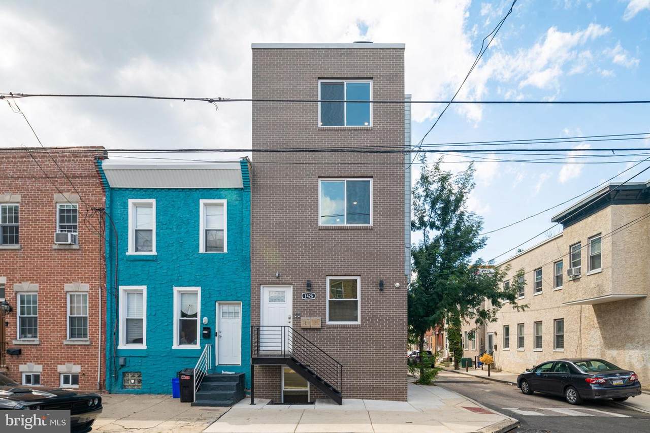 1428 22ND Street - Photo 1