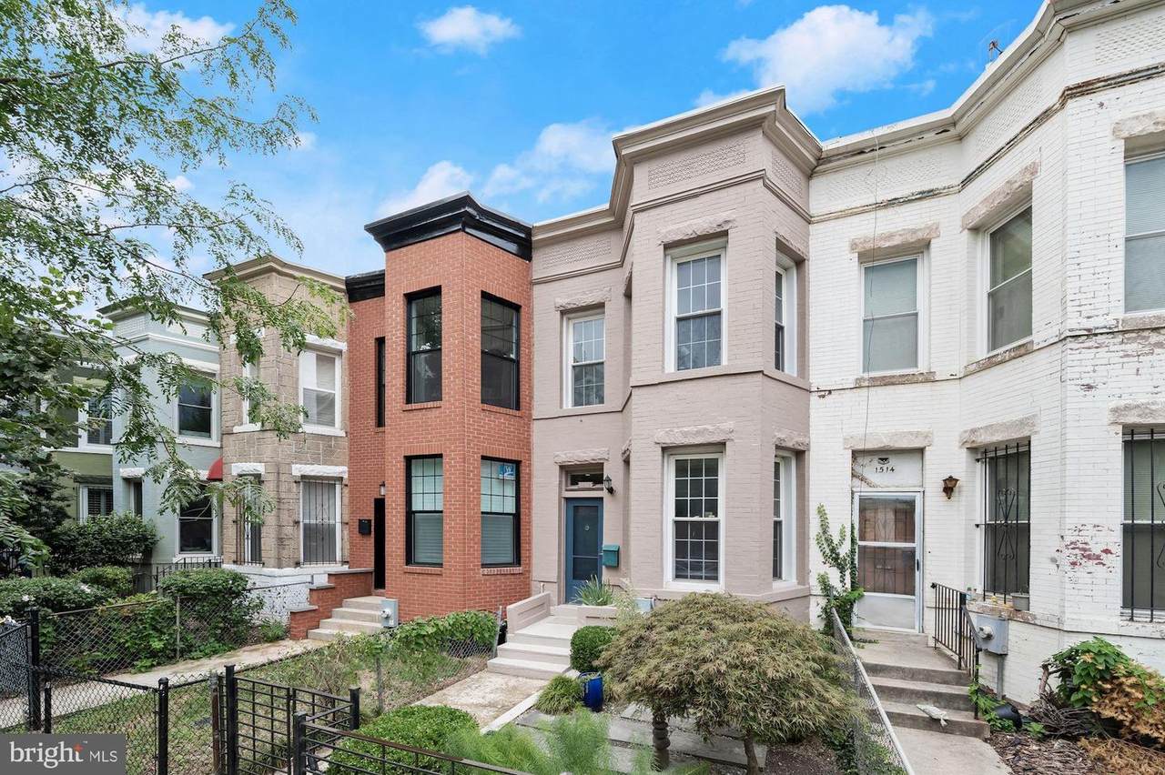 1512 1ST Street - Photo 1