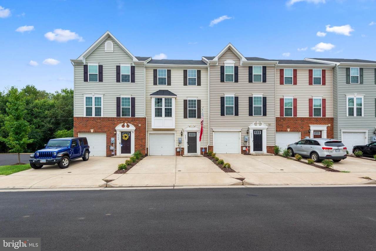 6201 Willow Place - Photo 1