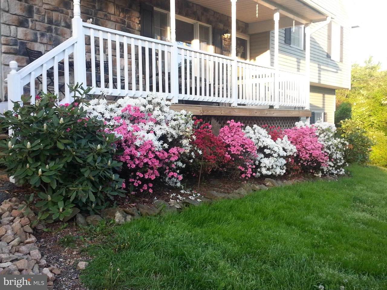 48 Oak Heights Road - Photo 1