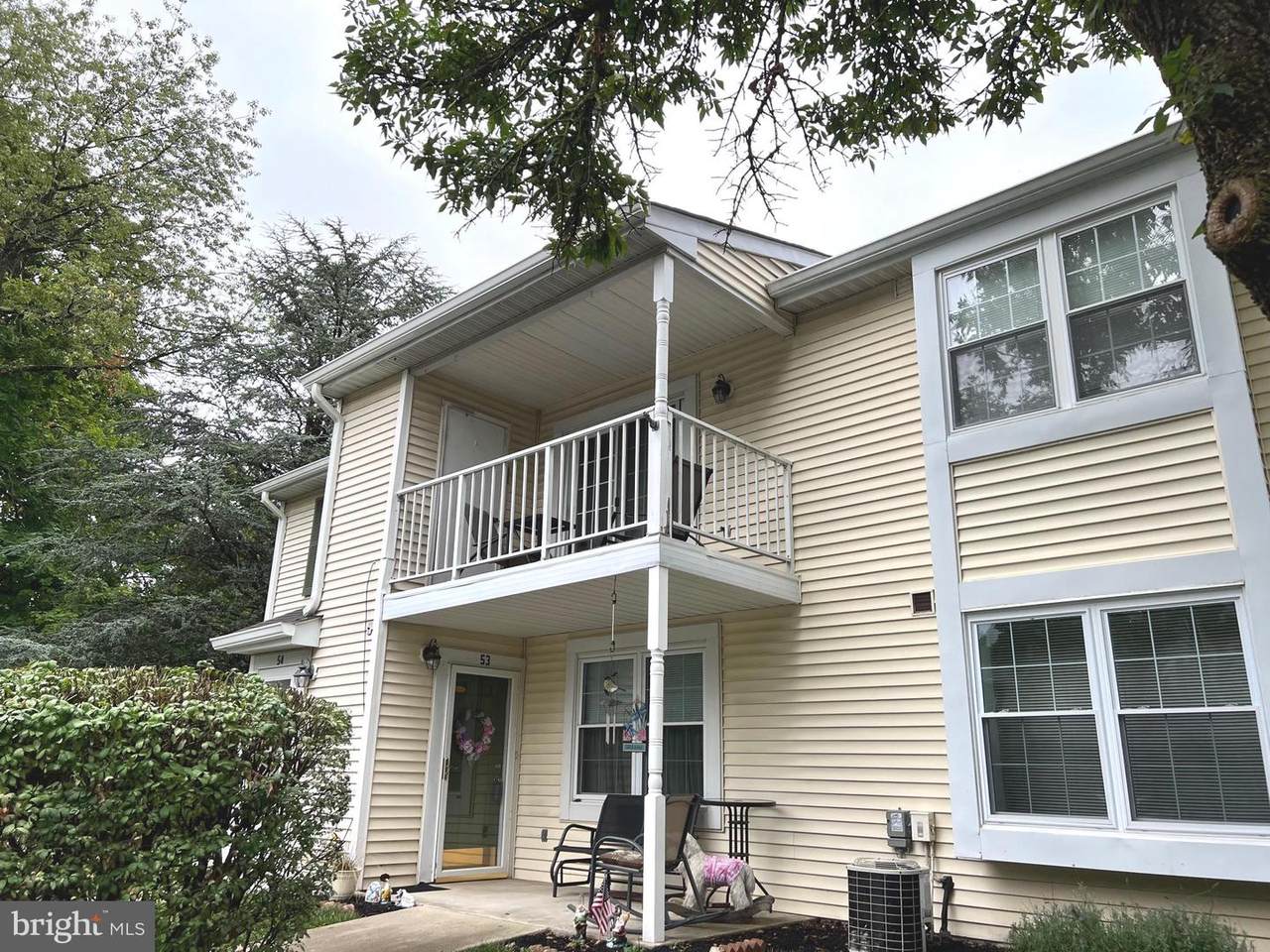 53 Belmont Station - Photo 1