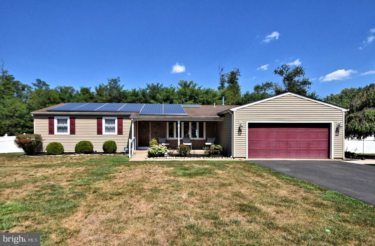 106 Gaunt Drive - Photo 1