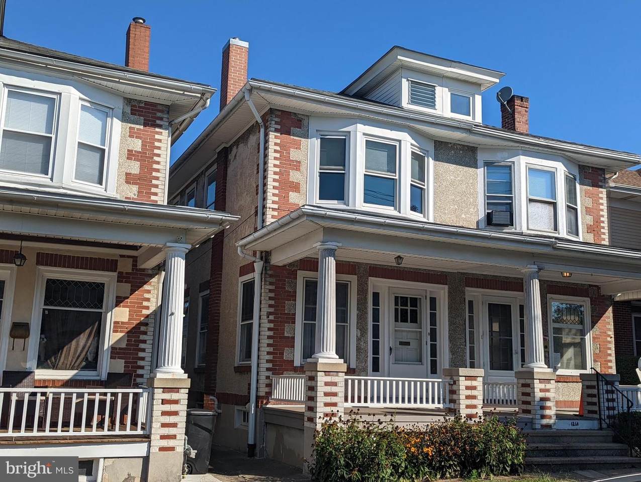 121 Reading Avenue - Photo 1
