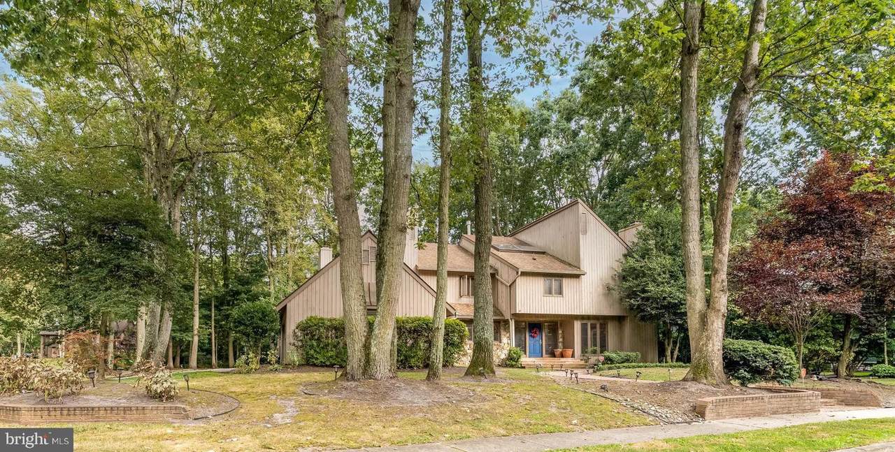 1 Windsor Drive - Photo 1