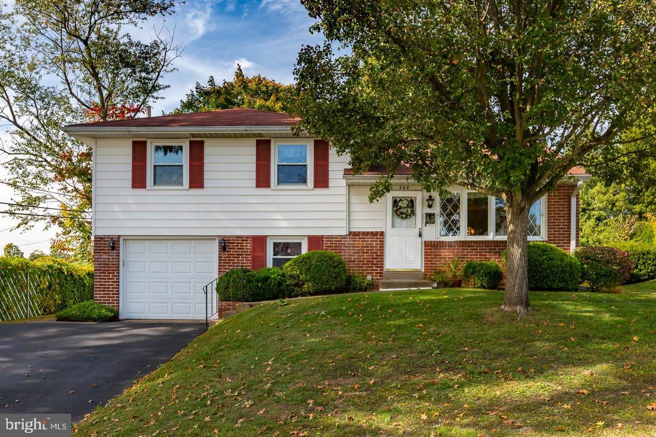 368 Swanage Drive - Photo 1