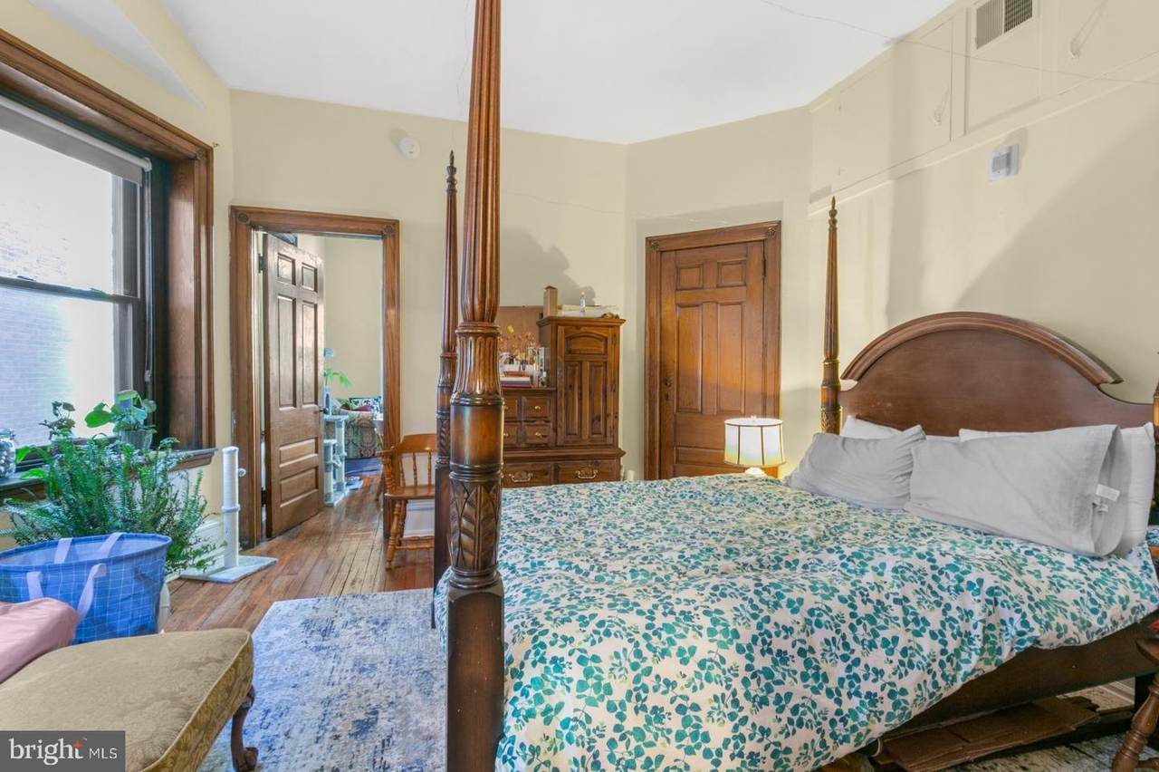 4411 Pine Street - Photo 1