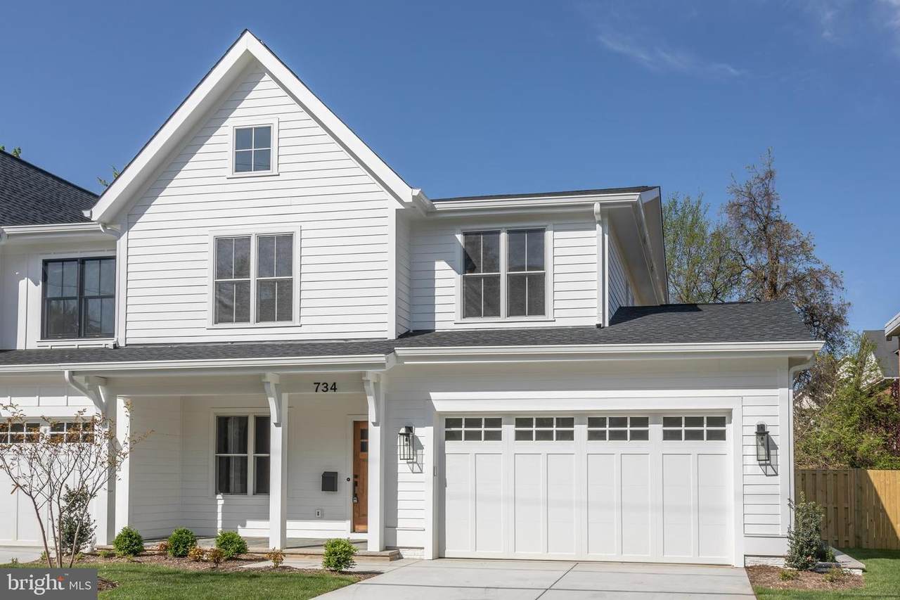 734 Wakefield Street - Photo 1