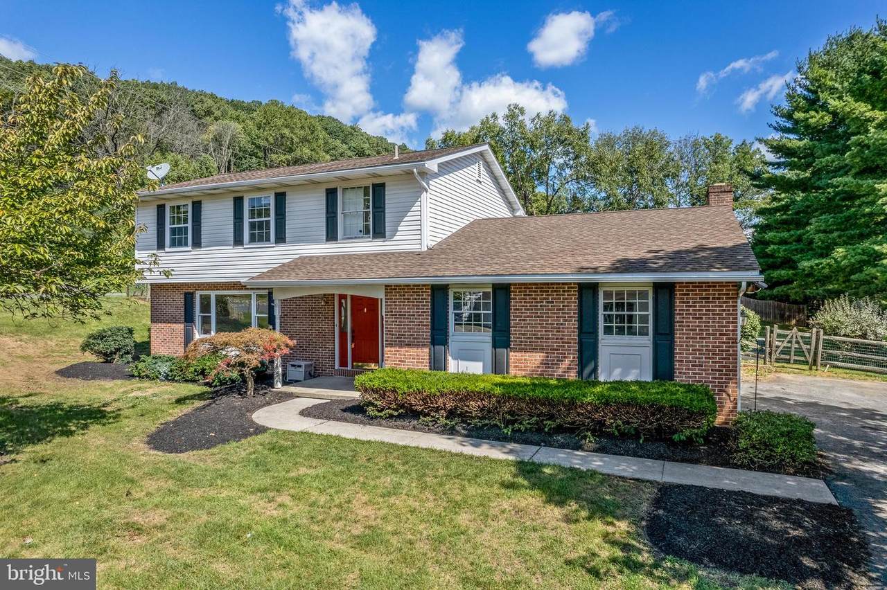 67 Hearthstone Drive - Photo 1