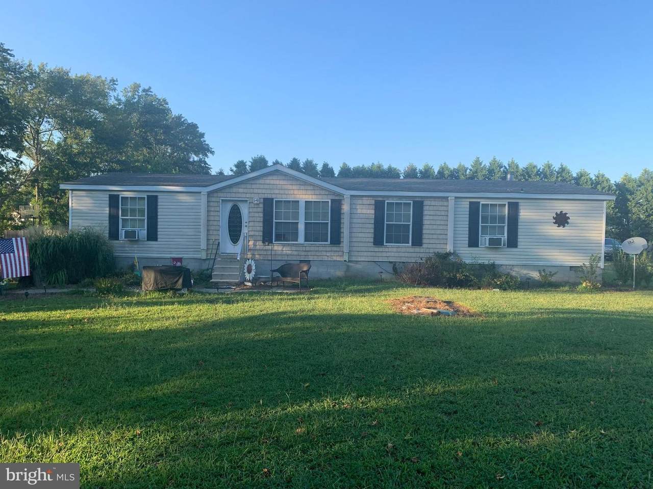22043 Paradise Road - Photo 1