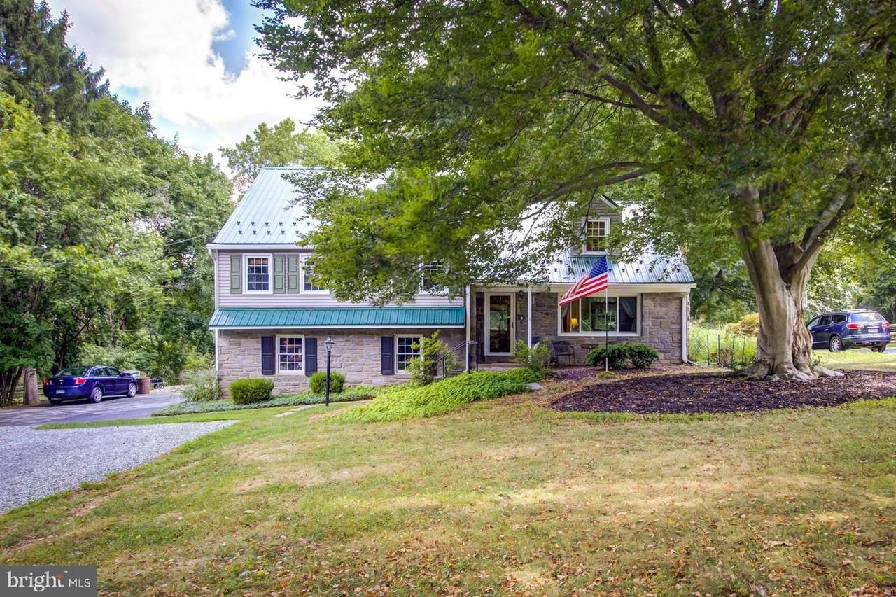 269 Cassatt Road - Photo 1