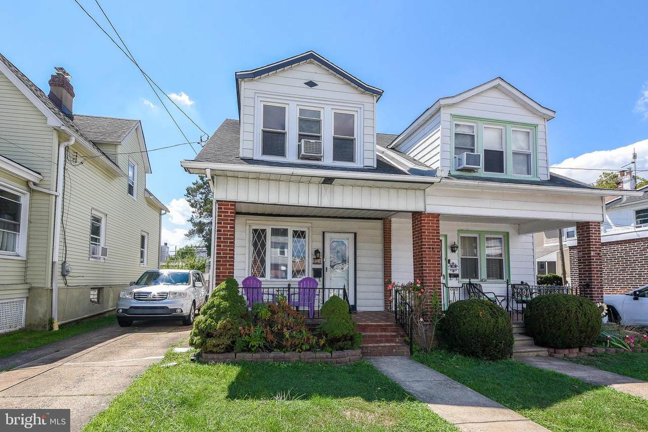914 Oakmont Street - Photo 1