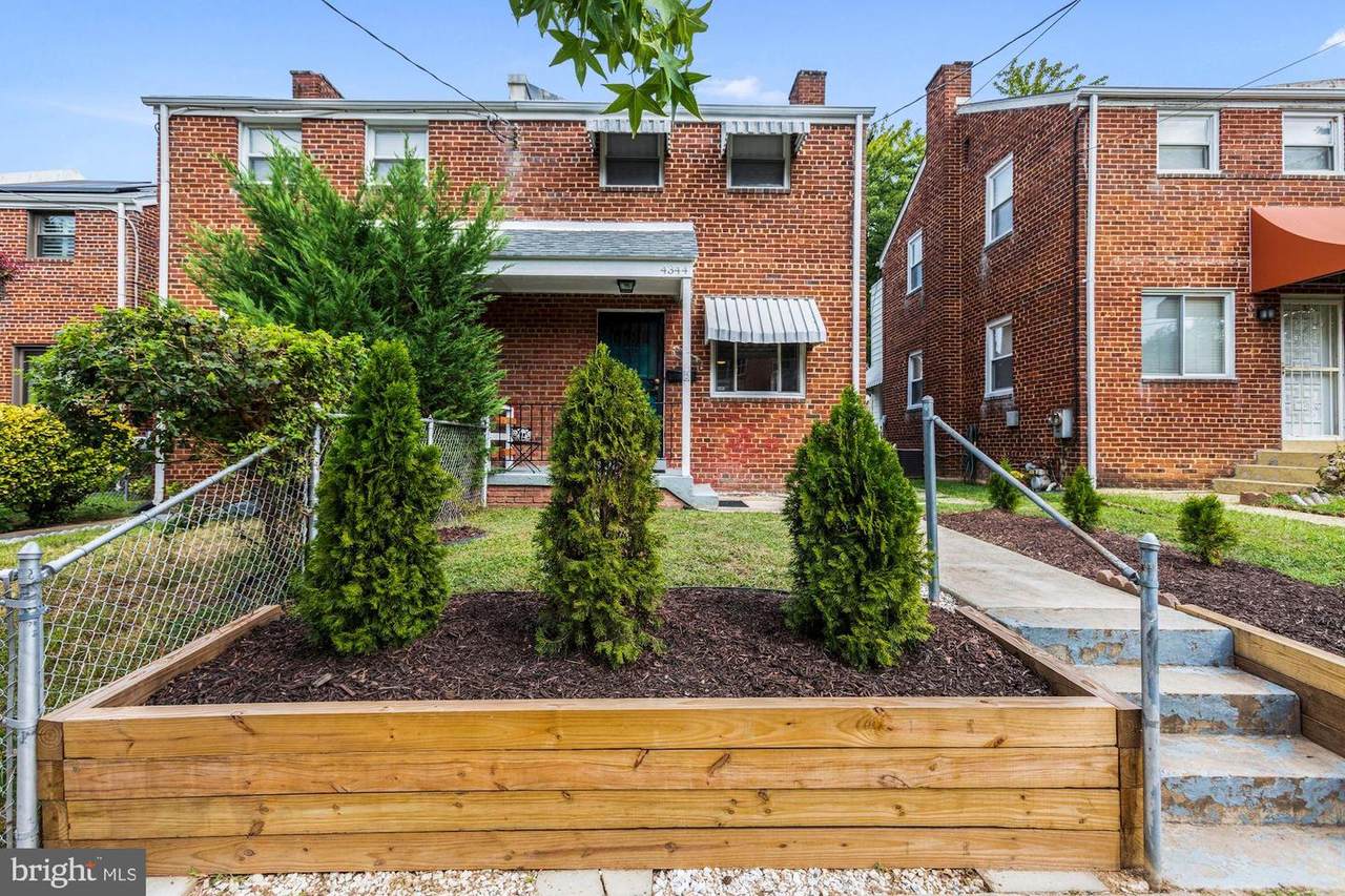 4344 D Street - Photo 1