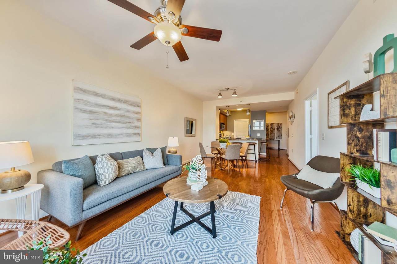 400 Massachusetts Avenue - Photo 1