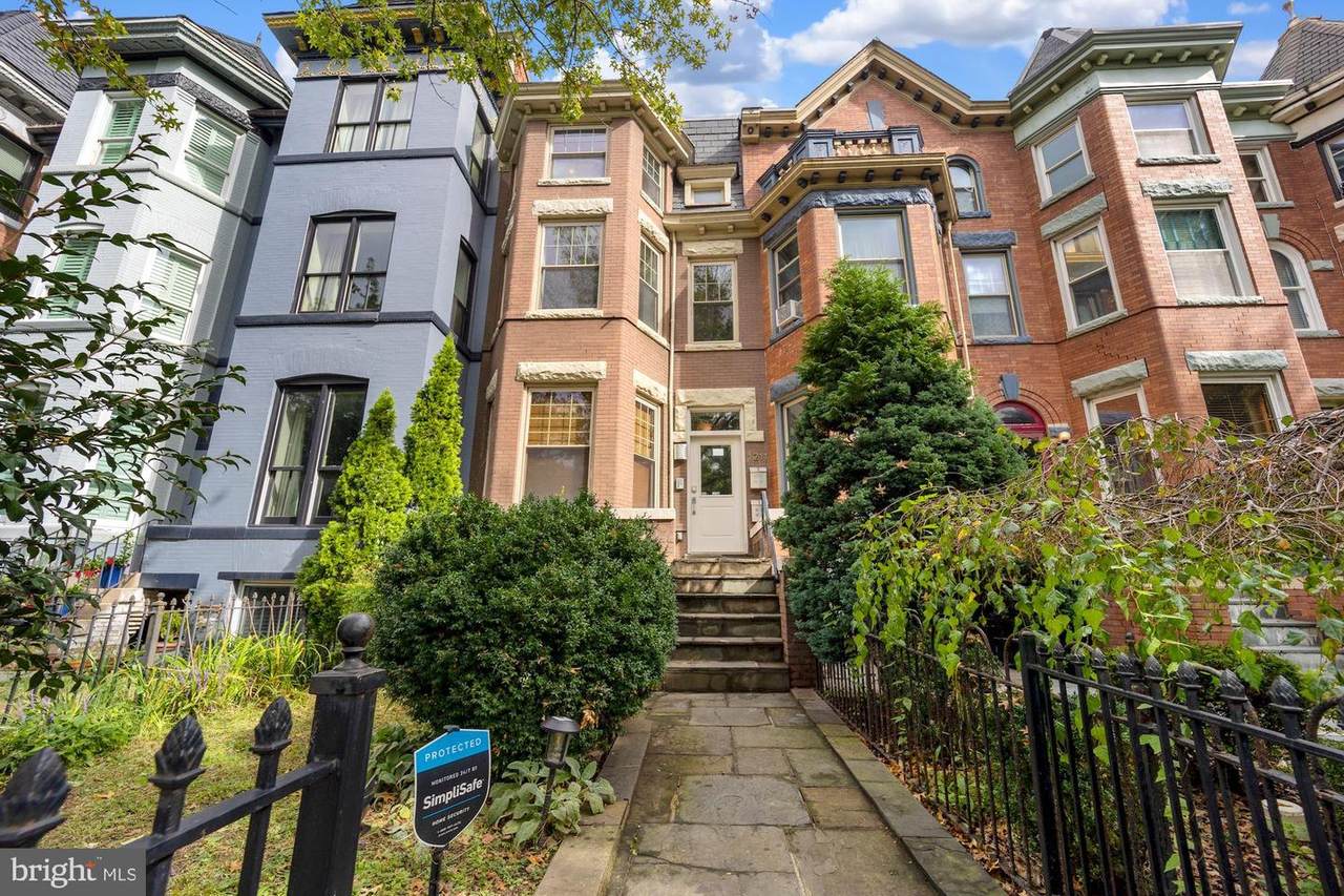 1211 Harvard Street - Photo 1