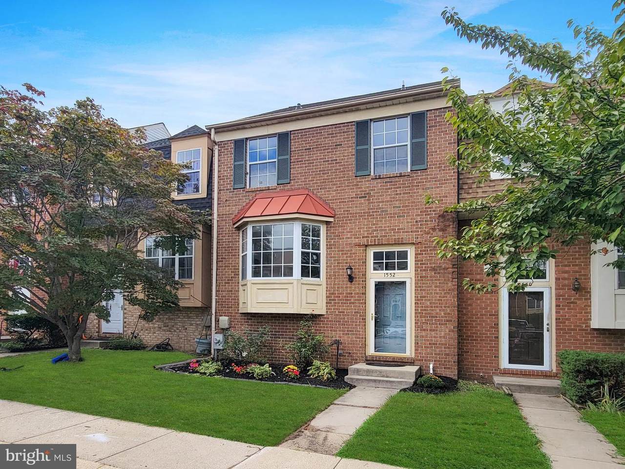1552 Stoney Beach Way - Photo 1