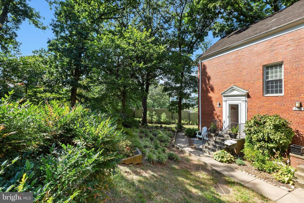 3506 Martha Custis Drive - Photo 1