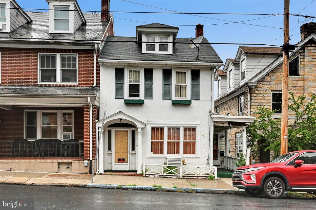 1128 Mahantongo Street - Photo 1