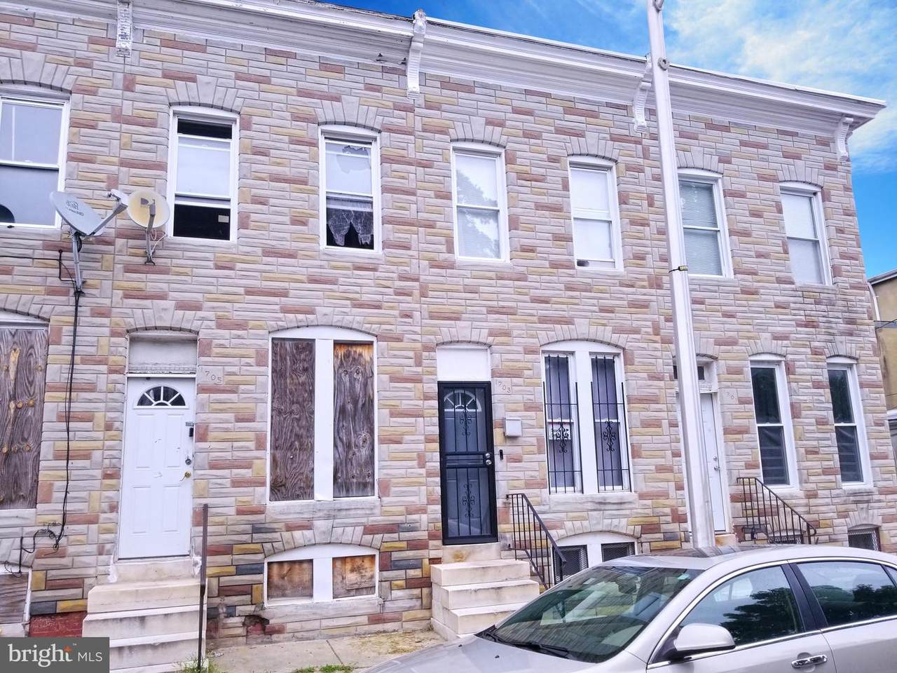 1705 Carey Street - Photo 1