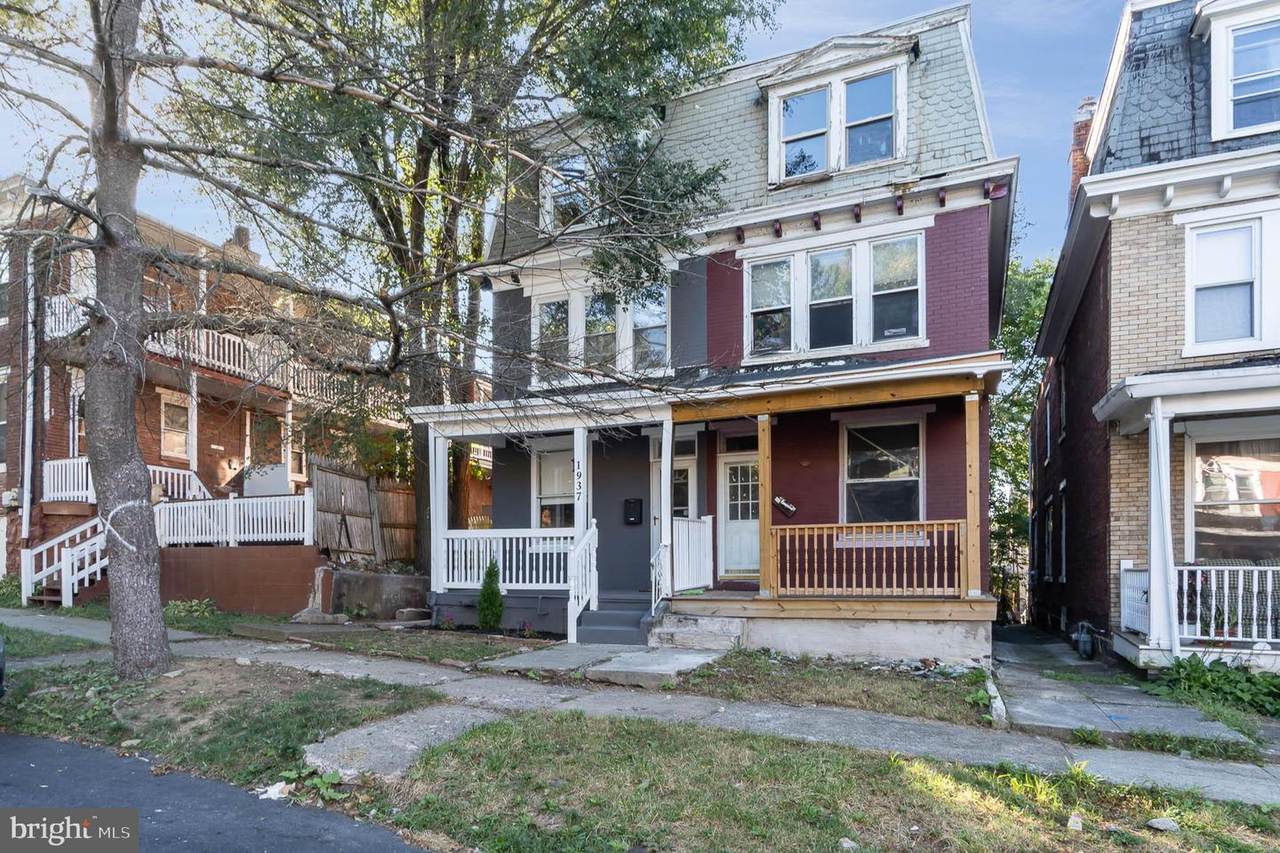 1937 Park Street - Photo 1