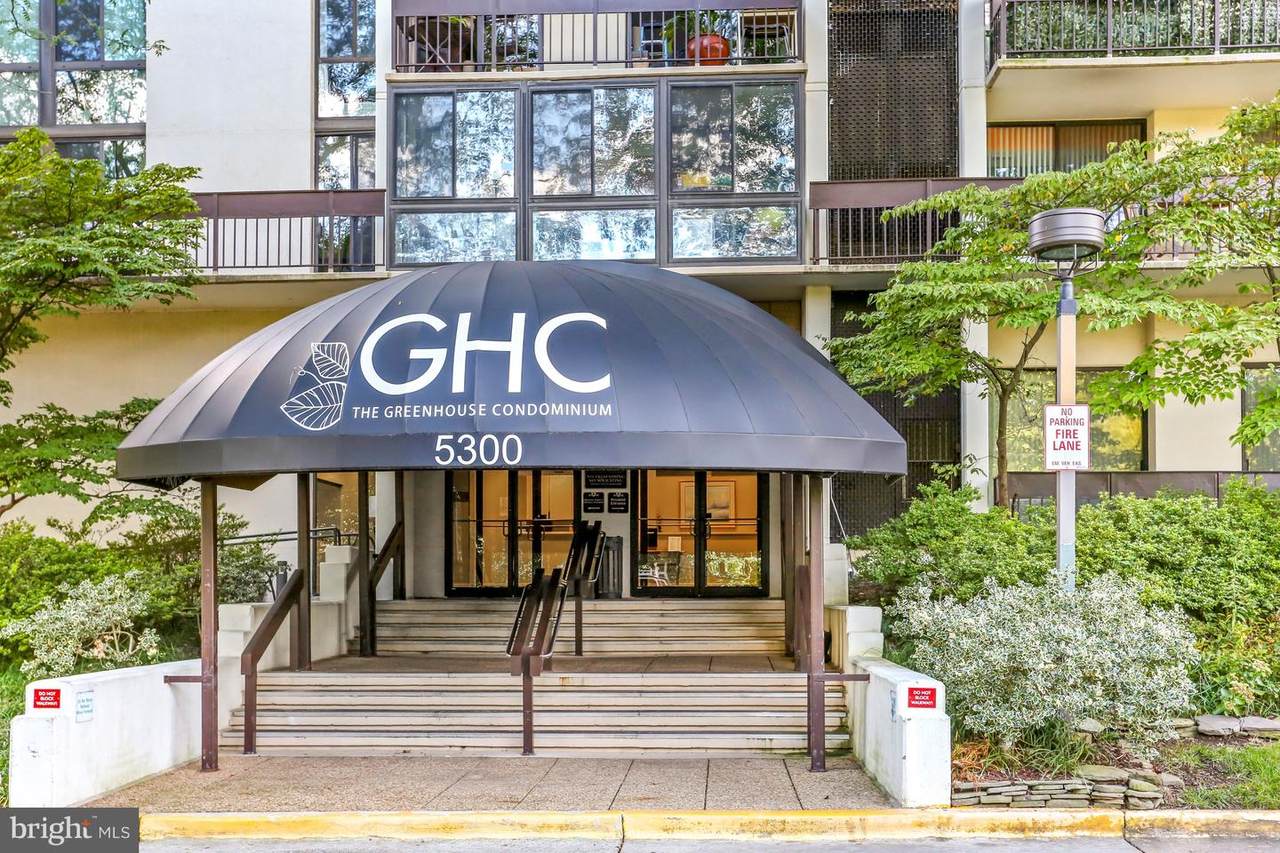 5300 Holmes Run Parkway - Photo 1