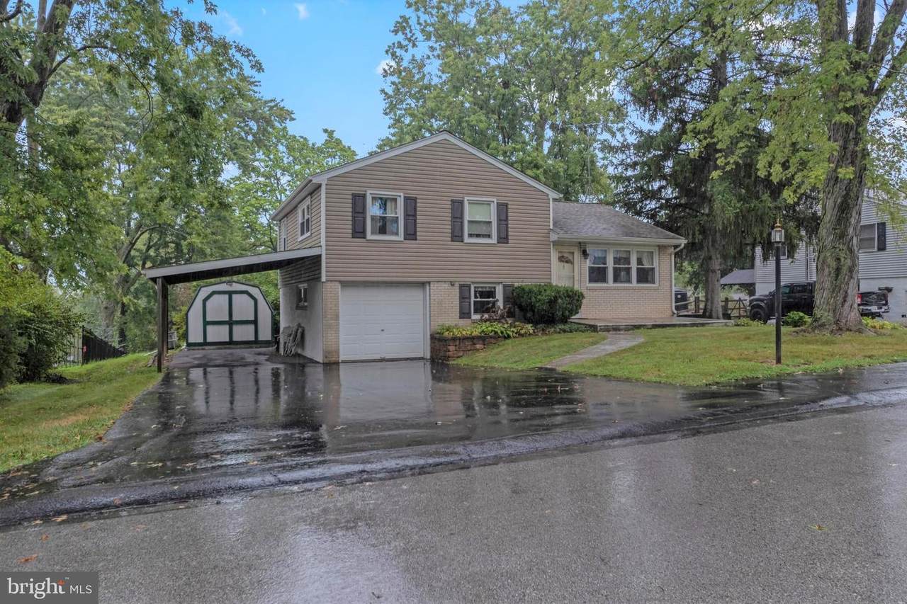 136 French Road - Photo 1