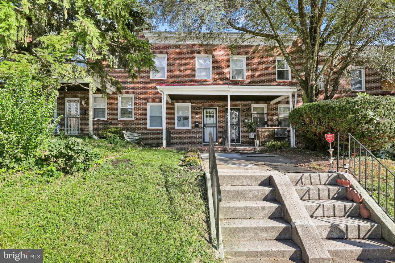 2577 Kirk Avenue - Photo 1