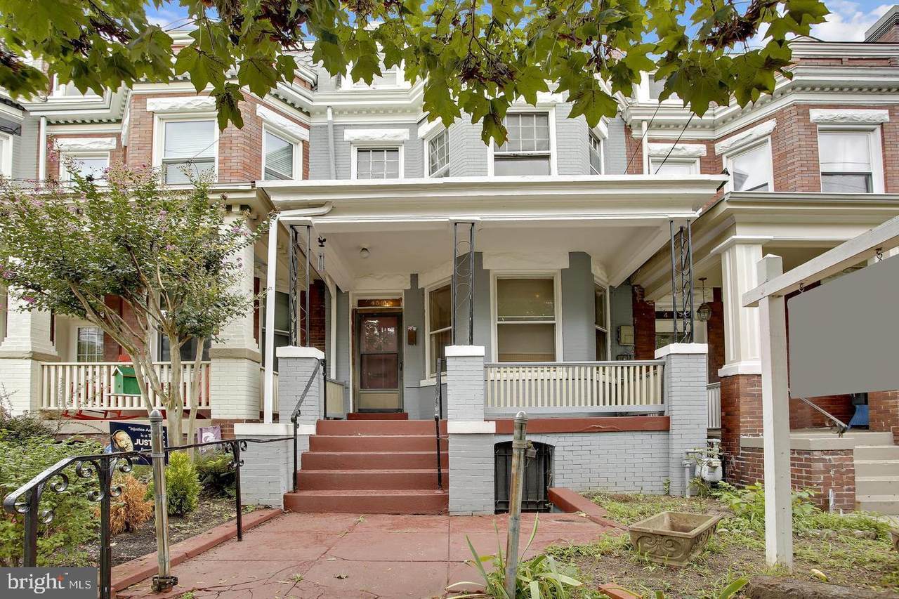 4505 15TH Street - Photo 1