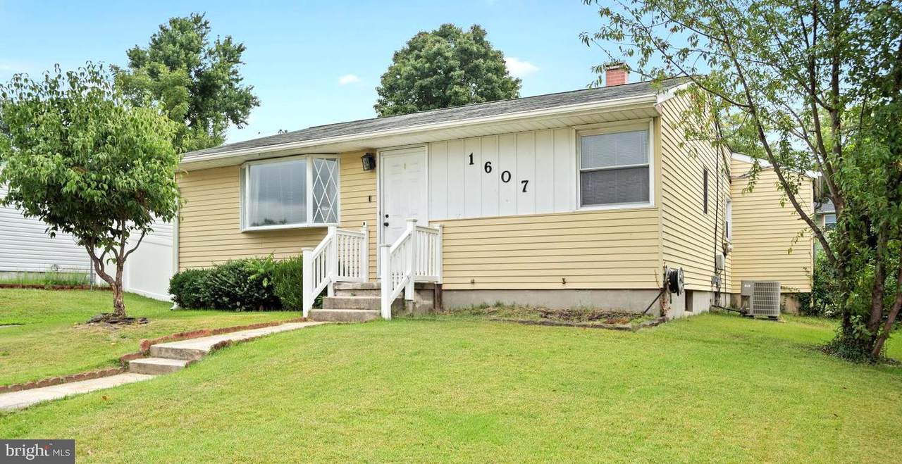 1607 Sunshine Street - Photo 1
