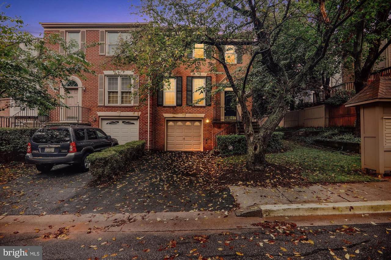 6037 Loganwood Drive - Photo 1