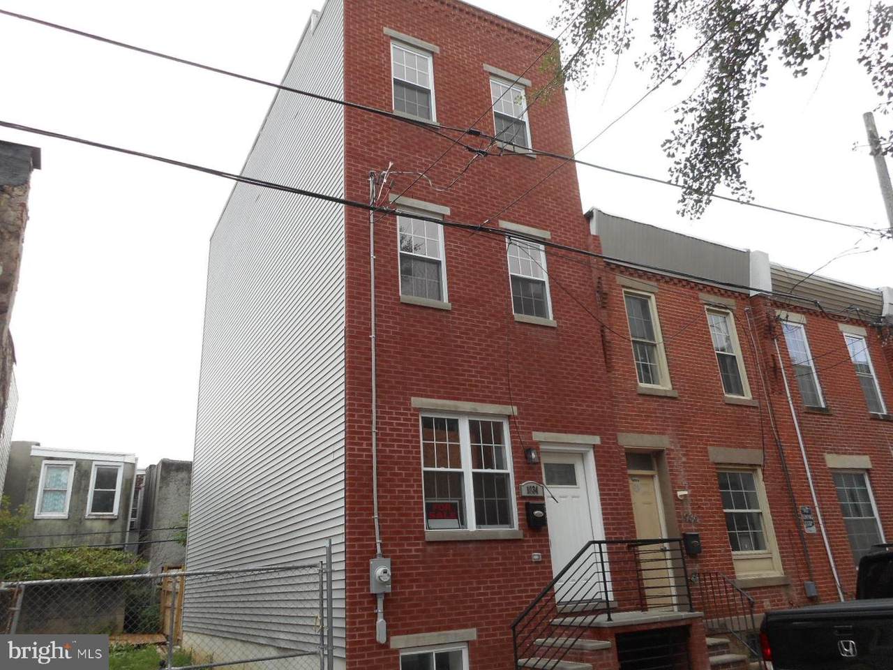1934 Watkins Street - Photo 1