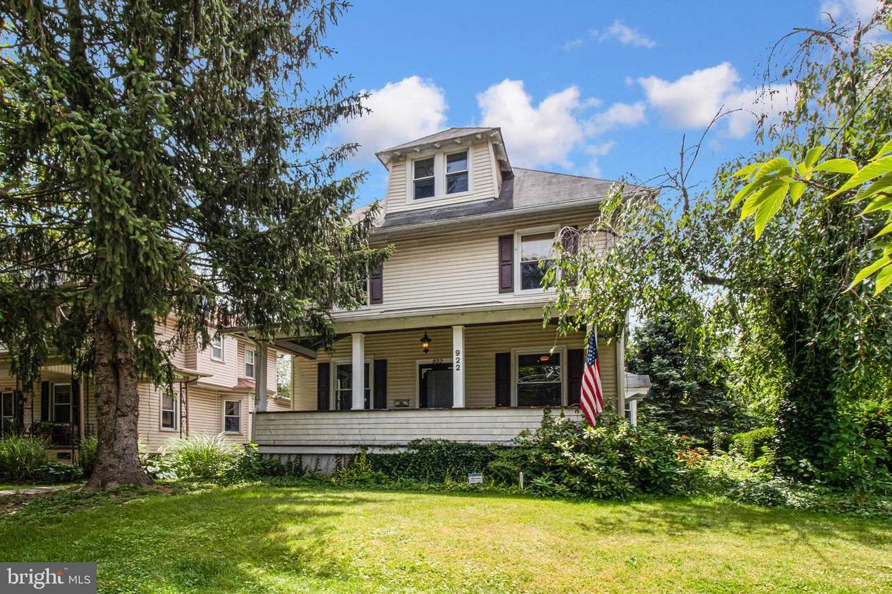 922 Grant Avenue - Photo 1