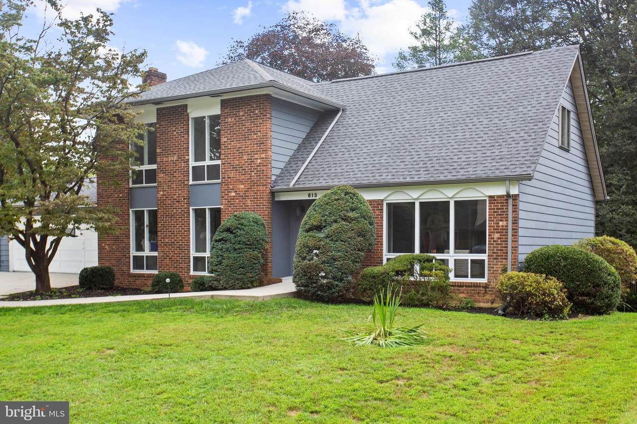613 Chichester Lane - Photo 1
