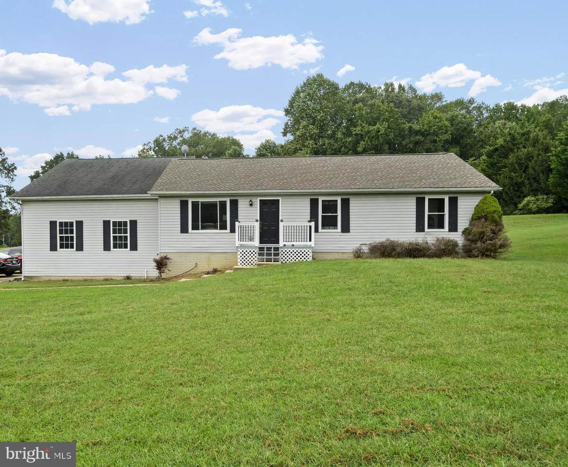 1220 Lynnbrooke Drive - Photo 1