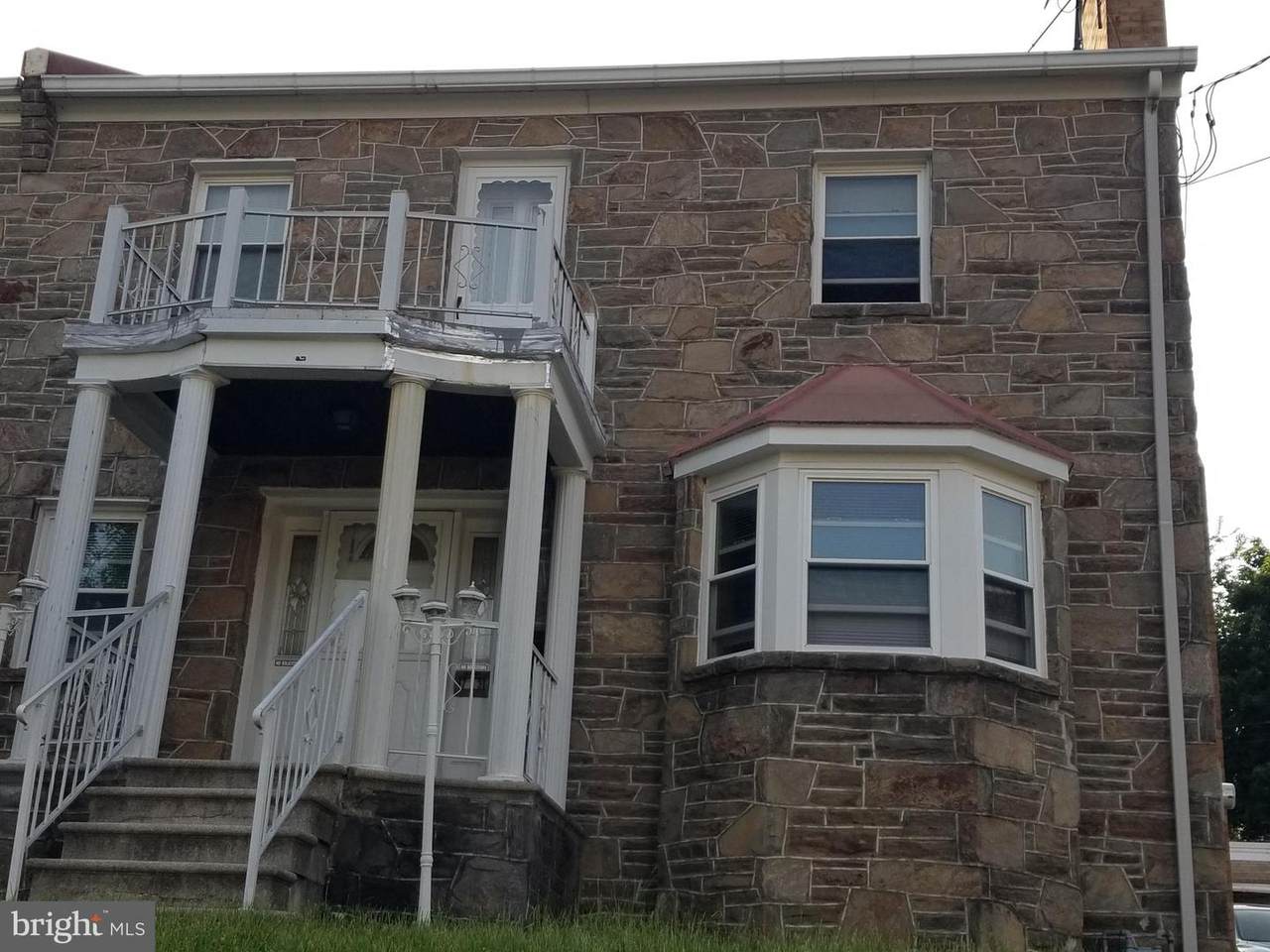 713 Broom Street - Photo 1