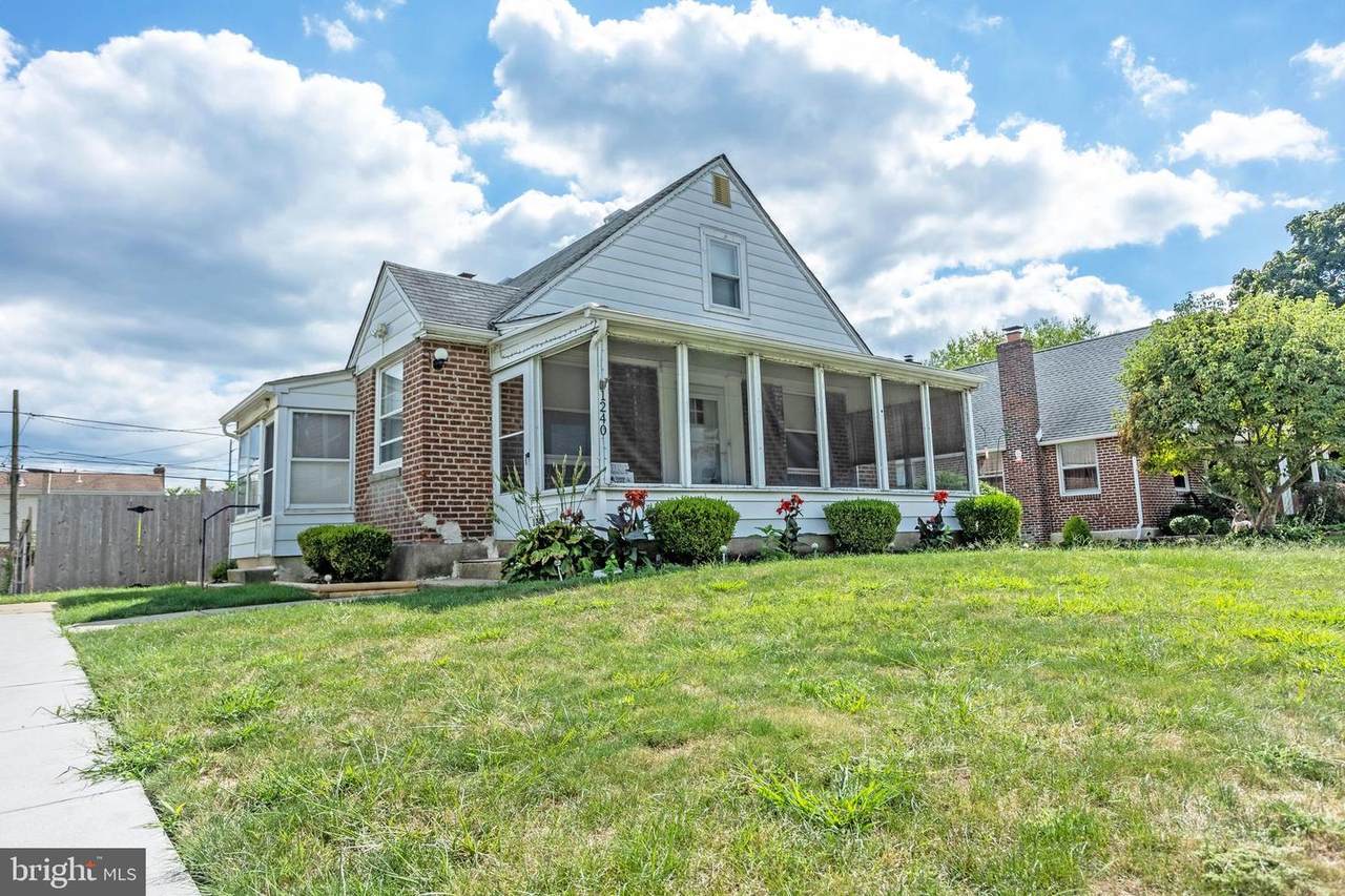 1240 Essex Avenue - Photo 1
