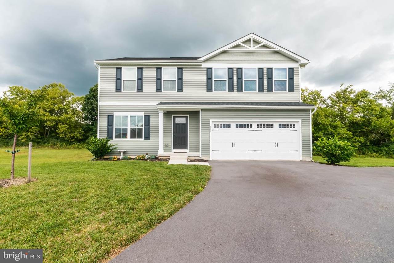 100 Switchgrass Court - Photo 1