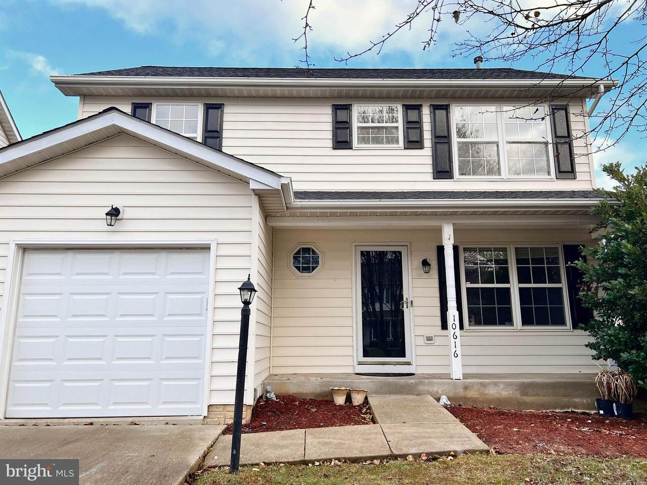 10616 Quillback Street - Photo 1