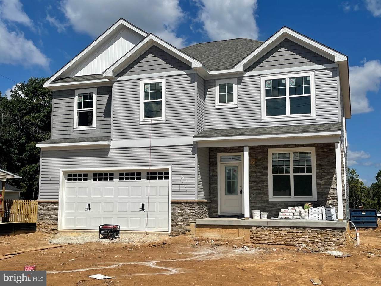 9128 Liberty Road - Photo 1