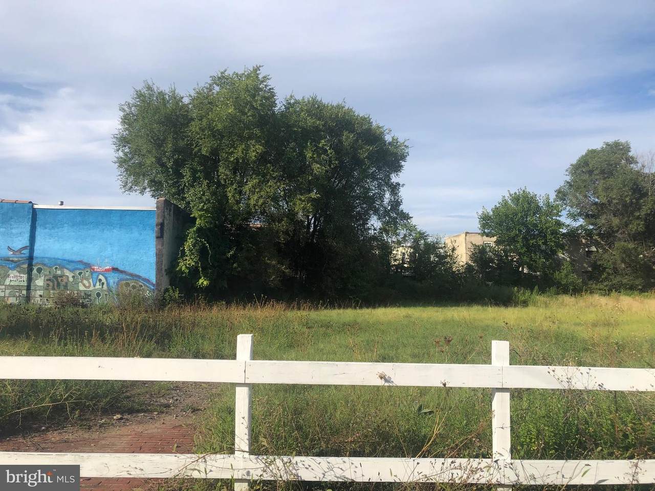 729 State Street - Photo 1