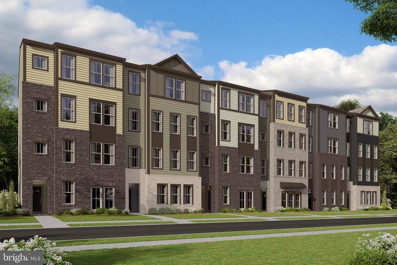 46003 Woodpecker Square - Photo 1