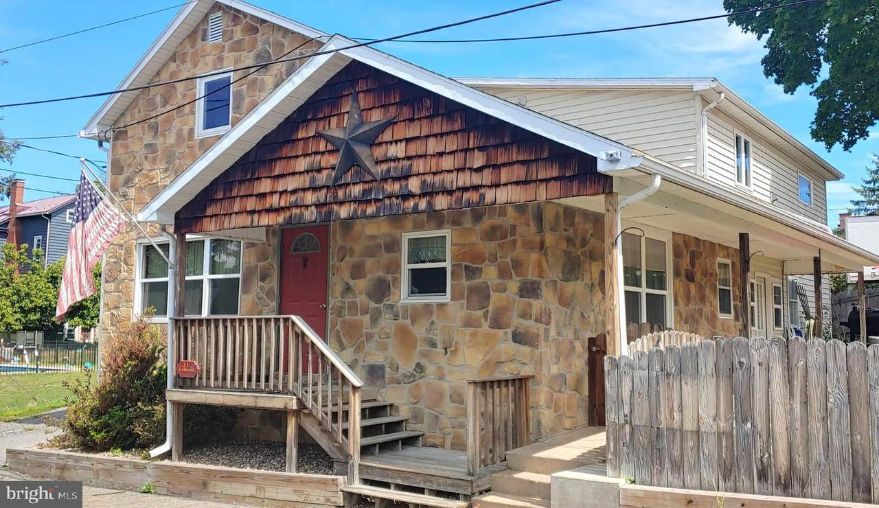 21 Buttonwood Street - Photo 1