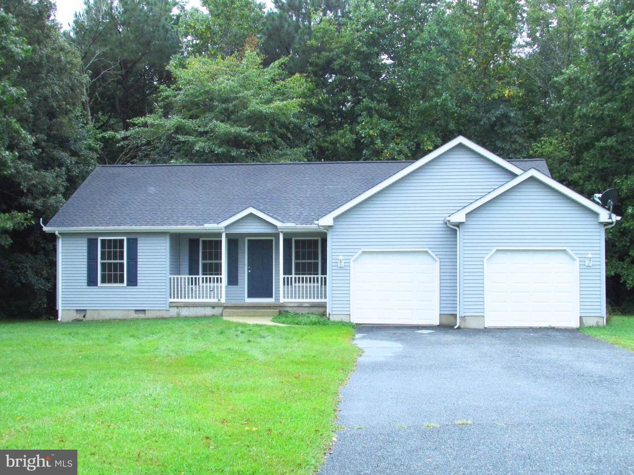 22097 Hackney Circle - Photo 1