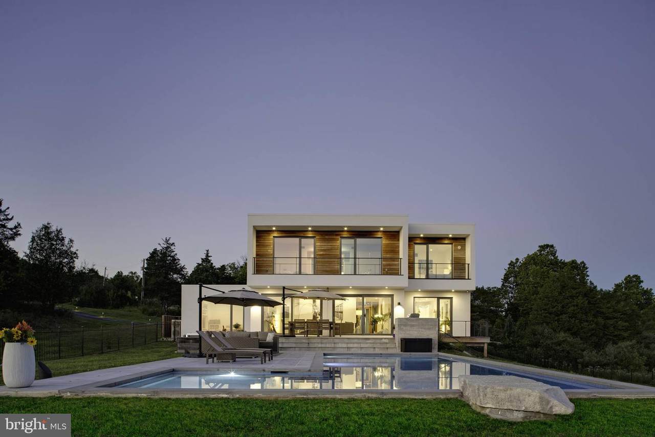 1375 Pebble Hill Road - Photo 1