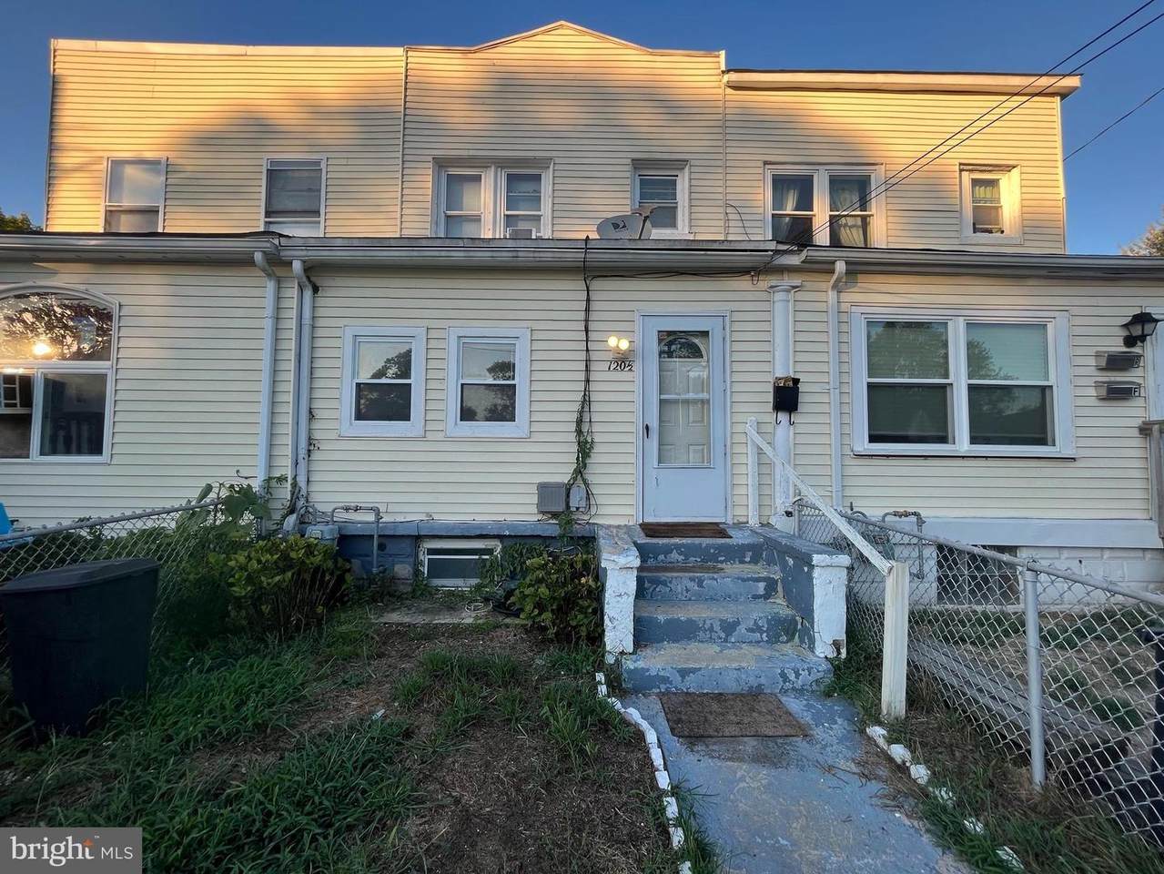 120-.5 Shadeland Avenue - Photo 1